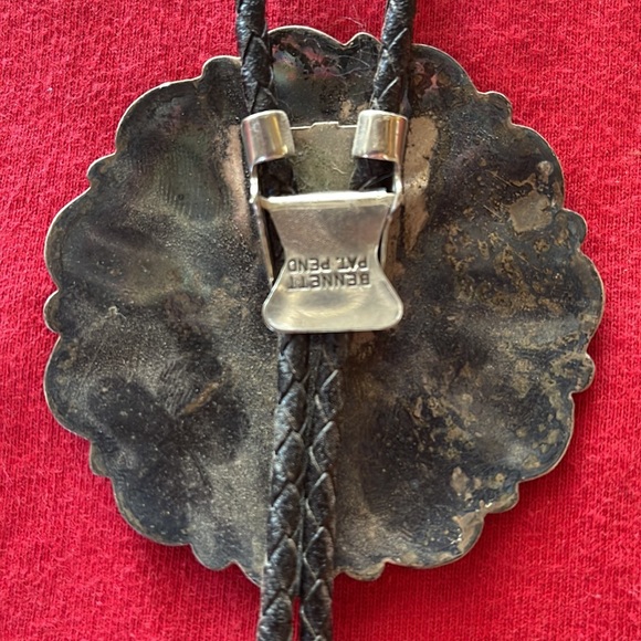 STERLING SILVER & TURQUOISE,CORAL ZUNI SUNFACE BOLO TIE - Picture 3 of 7